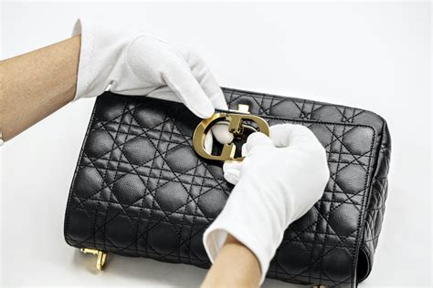 the dior caro